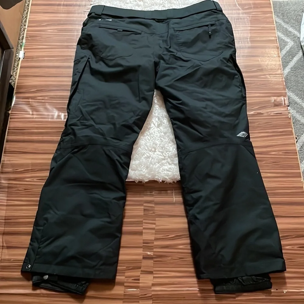 COLUMBIA Titanium NWOT Ski Snowboarding Pants Size XL
